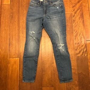 Universal Thread Blue Distressed Skinny Jeans
